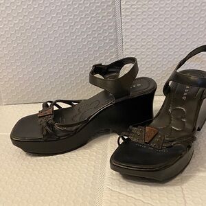 Size 8, Nevada Elegant Black Platform Sandals